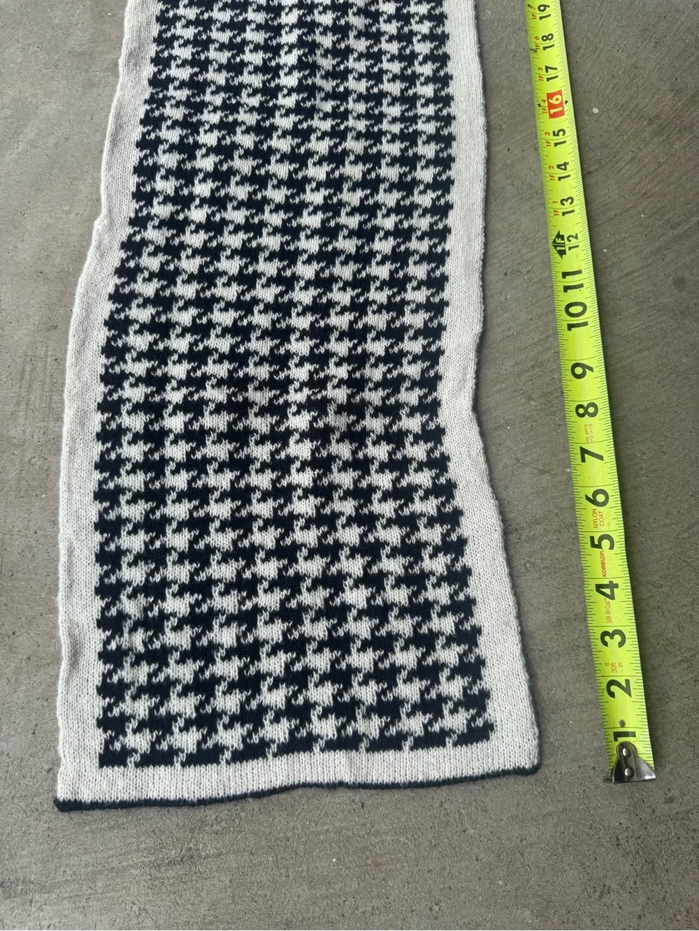 Black & White Houndstooth and Chevron Knit Scarf Preppy Old Money